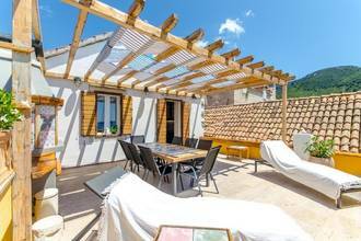 Thumbnail von Okouzlující kamenný dům přímo u pláže