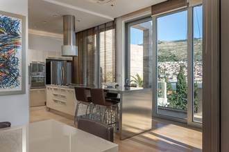 Thumbnail von Luxuriöses Penthouse  mit Swimmingpool auf der Dachterrasse