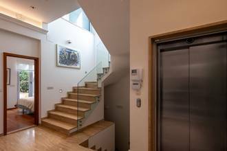 Thumbnail von Luxuriöses Penthouse  mit Swimmingpool auf der Dachterrasse