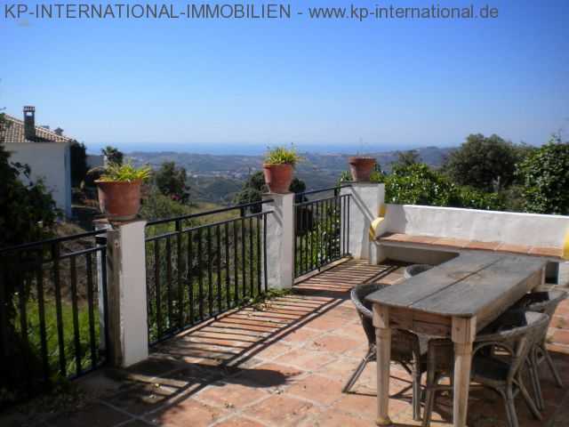 ***Traumhaft schöne rustikale Villa***