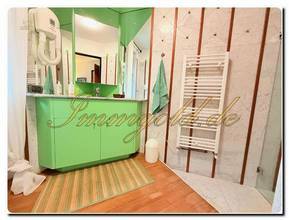 Thumbnail von Immogold Lago Maggiore Aparte Eck-Villa inkl. Garten und Seeblick