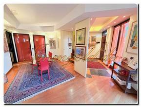 Thumbnail von Immogold Lago Maggiore Aparte Eck-Villa inkl. Garten und Seeblick