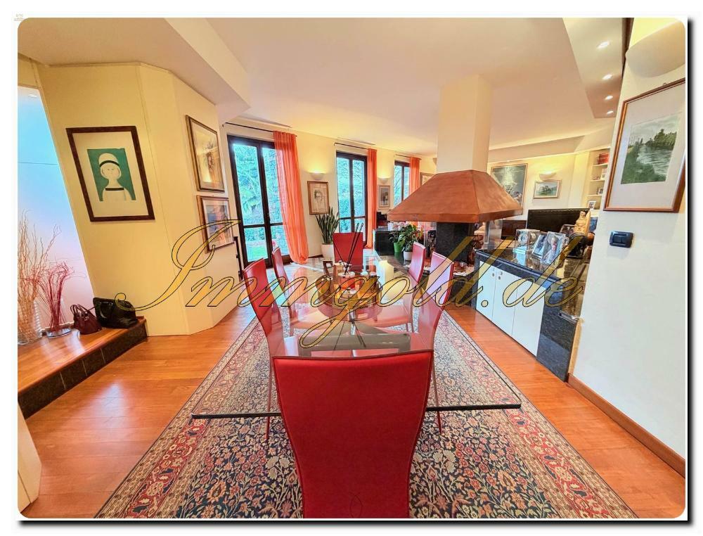 Thumbnail von Immogold Lago Maggiore Aparte Eck-Villa inkl. Garten und Seeblick