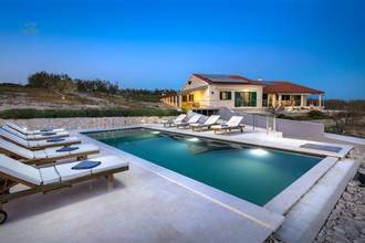 Thumbnail von Außergewöhnliches Anwesen auf einer kleinen und einsamen Insel mit hoher Privatsphäre, Dalmatien