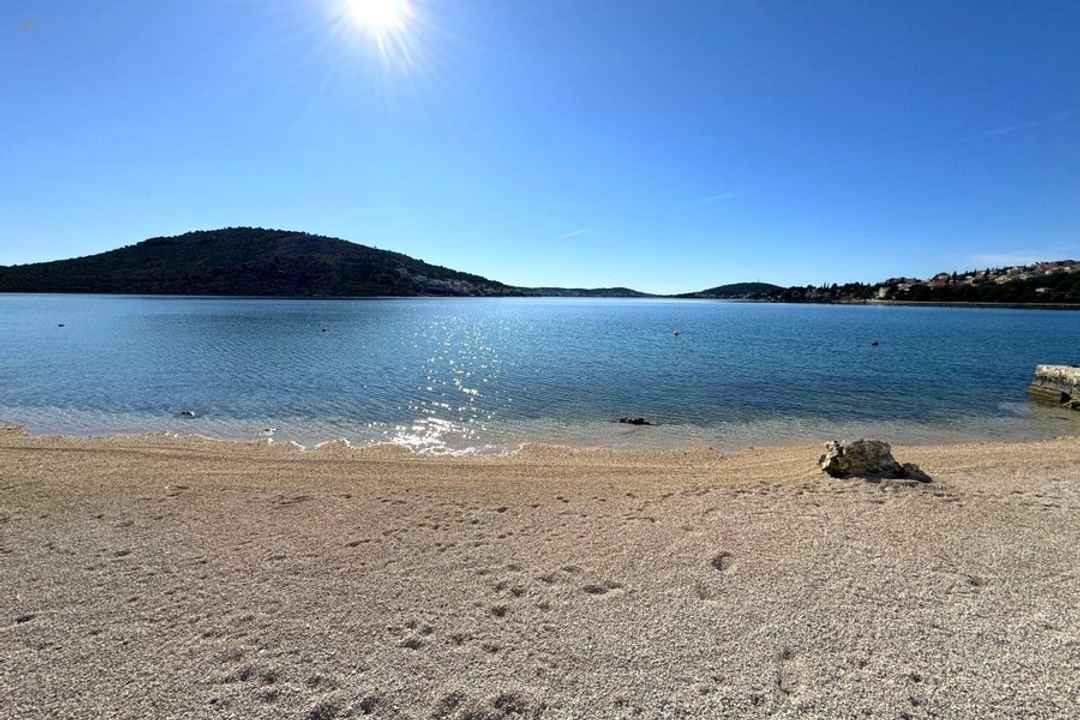 Mediterrane Villa direkt am Strand