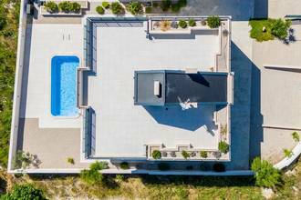 Thumbnail von Apartmentvilla mit 4 Wohnungen und Swimmingpool, Insel Solta