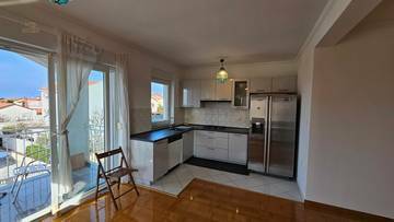 Thumbnail von Wohnung mit Balkon und Blick bis zum Meer