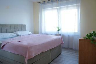 Thumbnail von Moderne Neubau-Villen mit Blick auf das Meer in der Region Zadar, Dalmatien