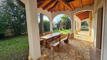 Thumbnail von Haus in attraktiver Lage nahe dem Meer, Region Novigrad