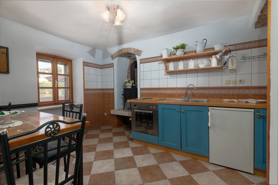 Thumbnail von Mediterranes Anwesen in der 2. Reihe zum Meer