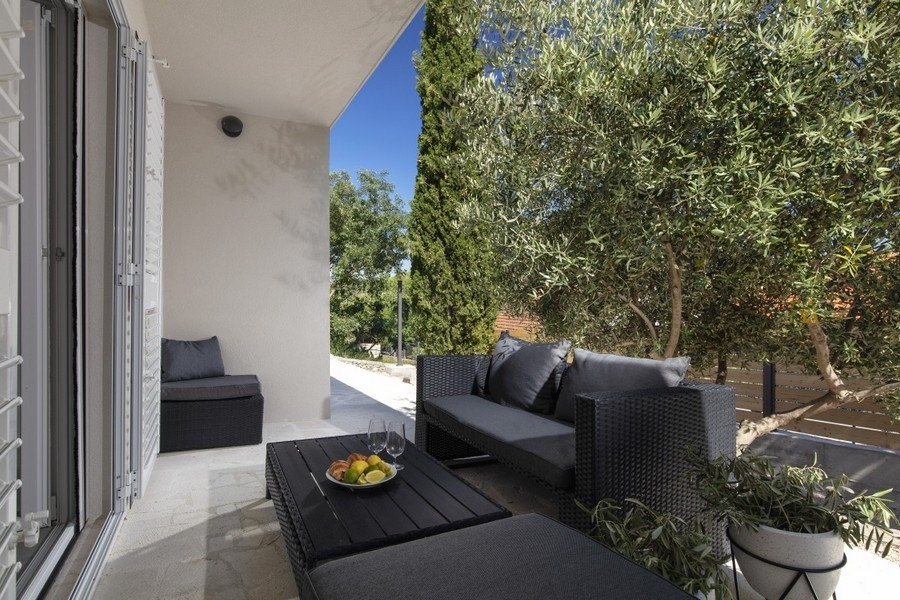 Thumbnail von Modernes Haus mit Panorama-Meerblick