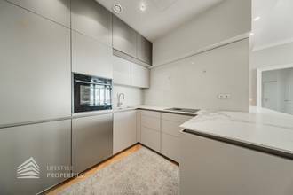 Thumbnail von Wunderschöne 3-Zimmer Wohnung mit Garage und Fitnessraum, Nähe Rudolfinerhaus