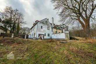 Thumbnail von Exklusives Baugrundstück in einzigartiger Lage mit Einreichplanung!