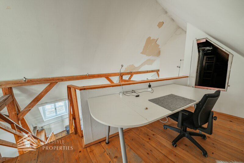 Thumbnail von Exklusives Baugrundstück in einzigartiger Lage mit Einreichplanung!