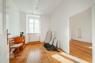 Thumbnail von Exklusives Baugrundstück in einzigartiger Lage mit Einreichplanung!