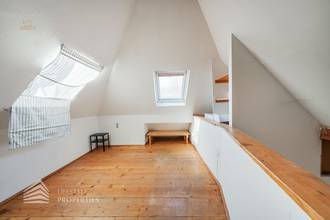 Thumbnail von Exklusives Baugrundstück in einzigartiger Lage mit Einreichplanung!