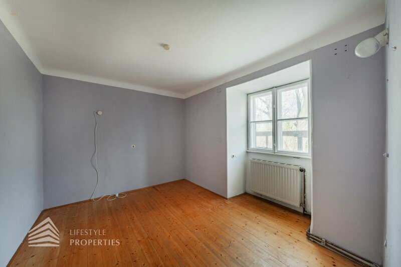 Thumbnail von Exklusives Baugrundstück in einzigartiger Lage mit Einreichplanung!