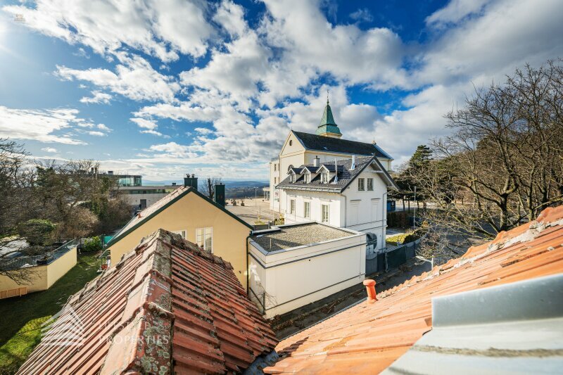 Thumbnail von Exklusives Baugrundstück in einzigartiger Lage mit Einreichplanung!