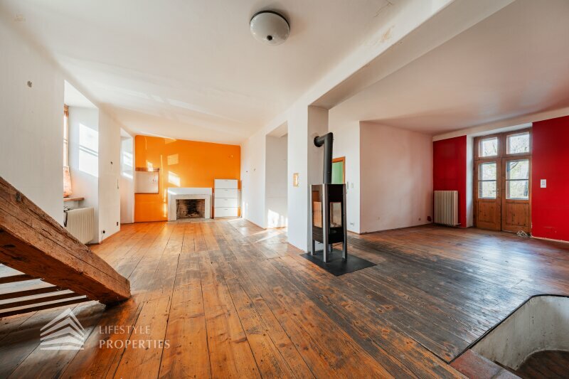 Thumbnail von Exklusives Baugrundstück in einzigartiger Lage mit Einreichplanung!