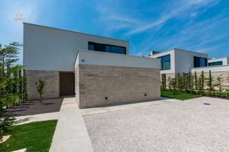 Thumbnail von Moderne Villa mit Swimmingpool und Dachterrasse, Region Porec