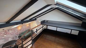 Thumbnail von Modern eingerichtete Wohnung mit Meerblick im Stadtzentrum