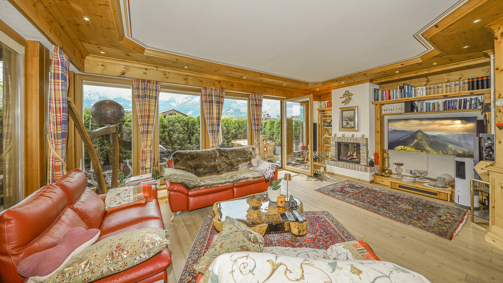 Thumbnail von Exklusive Wohnung in luxuriöser Anlage mit Indoorpool