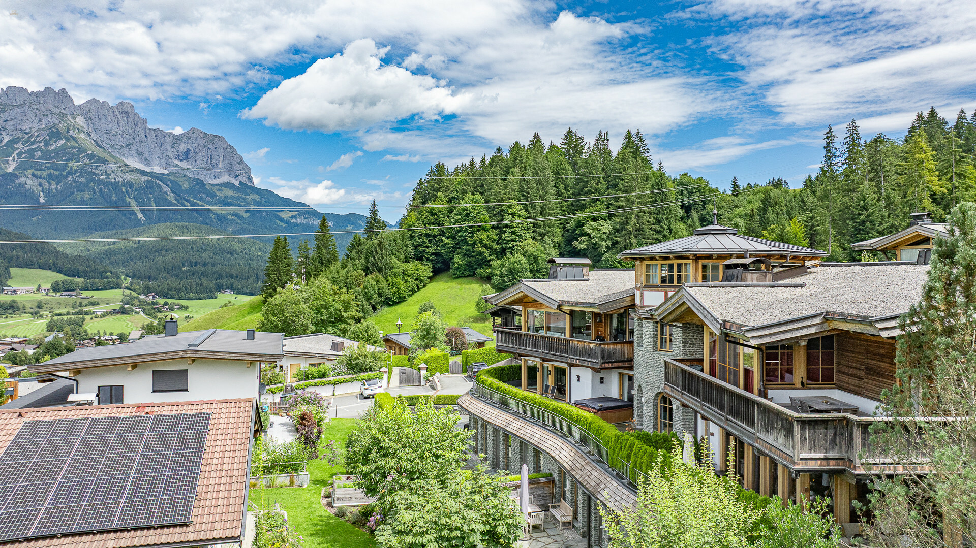 Thumbnail von Exklusive Wohnung in luxuriöser Anlage mit Indoorpool
