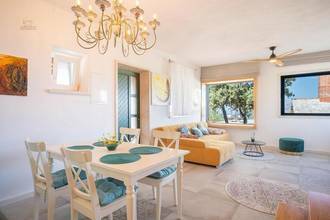 Thumbnail von Mediterranes Anwesen mit Steinhaus, Swimmingpool und großem Grundstück