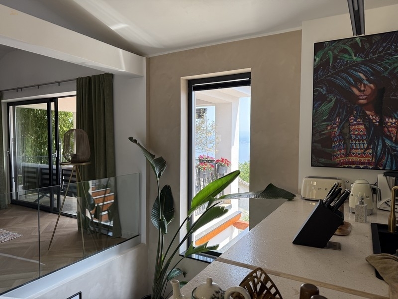 Thumbnail von Freistehendes Haus mit Panorama-Meerblick