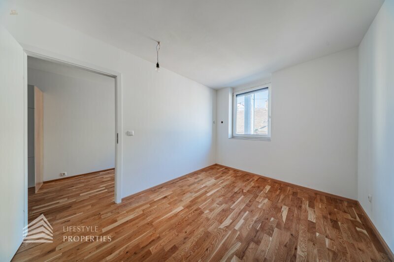 Thumbnail von Traumhafte 2-Zimmerwohnung Nähe Schloss Hetzendorf