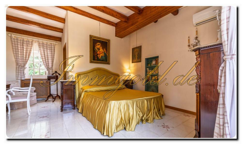 Thumbnail von Exklusive Luxus-Landhausvilla mit Pool, mediterranen Park und Gästehaus in begehrter Hügellage von Salemi Westsizilien