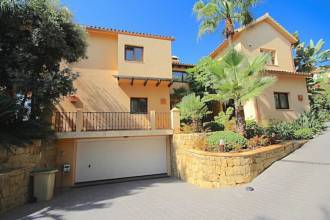 Thumbnail von Luxus-Villa in Sierra Blanca R2509709