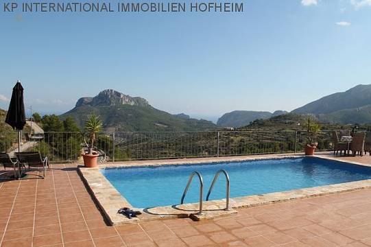 ***Rustikale Finca in Benissa mit traumhaften Fernblick***