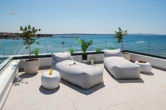 Thumbnail von Moderne Luxusvilla direkt am Meer, Region Zadar