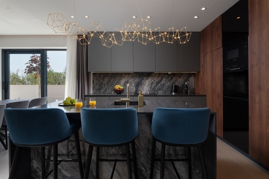 Thumbnail von Moderne Luxusvilla direkt am Meer, Region Zadar