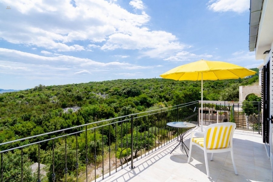 Thumbnail von Haus mit Pool und Panorama-Meerblick, Region Dubrovnik