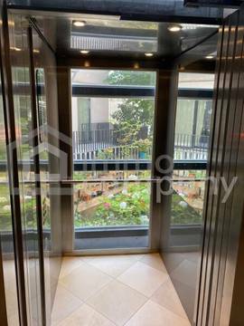 Schöne Altbauwohnung in ausgebauten Altbau