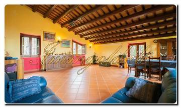 Thumbnail von Супер-вилла на севере Сицилии на площади около 20 000 м², с парковой зоной, видом на Эолийские острова, оливковыми рощами и фантастическим видом на море