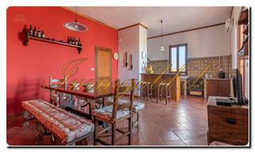 Thumbnail von Noble maison à Sicile avec un vaste terrain, deux terrains à bâtir et une vue magnifique sur la mer