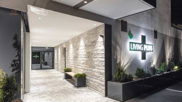 Thumbnail von 一等地にあるエクスクルーシブなオフィスと運営者用住居