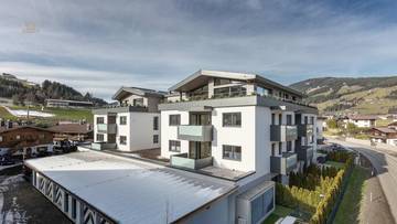 Thumbnail von 一等地にあるエクスクルーシブなオフィスと運営者用住居