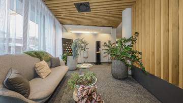 Thumbnail von 一等地にあるエクスクルーシブなオフィスと運営者用住居