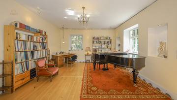 Thumbnail von Villa histórica en un entorno idílico