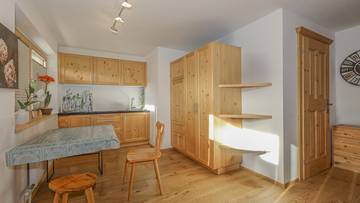 Thumbnail von Apartment building with a secondary residence in prime location