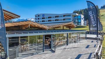 Thumbnail von スキー小屋＆ホスピタリティ事業、豪華な居住空間付き