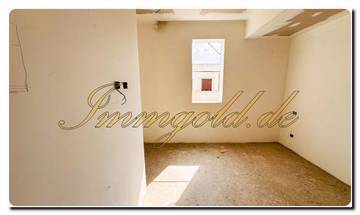 Thumbnail von Северо-Западный Сицилийский полуостров, полностью отремонтированная квартира с огромной крышей-террасой, четырьмя спальнями и собственными ванными комнатами.