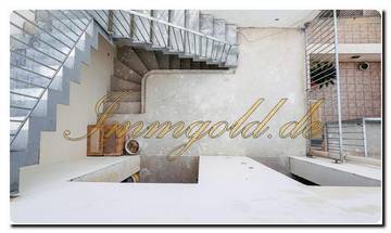 Thumbnail von Северо-Западный Сицилийский полуостров, полностью отремонтированная квартира с огромной крышей-террасой, четырьмя спальнями и собственными ванными комнатами.