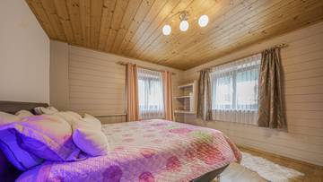 Thumbnail von Mehrfamilienhaus mit FREIZEITWOHNSITZWIDMUNG