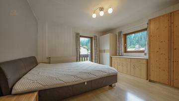 Thumbnail von Mehrfamilienhaus mit FREIZEITWOHNSITZWIDMUNG