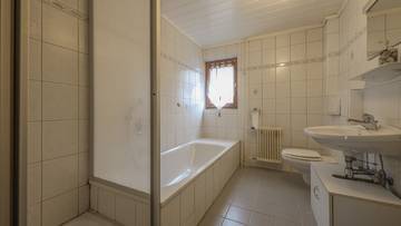 Thumbnail von Mehrfamilienhaus mit FREIZEITWOHNSITZWIDMUNG